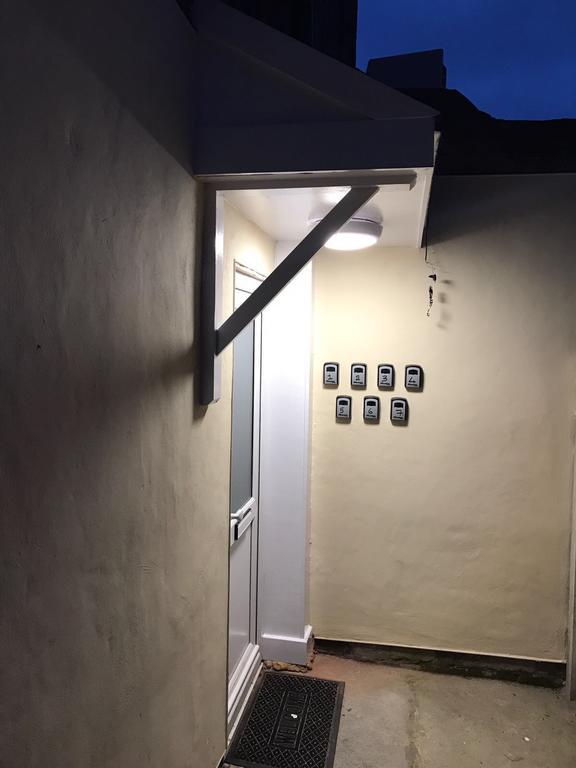 Casa Fresa Franks Serviced Accommodation Liverpool Exterior foto