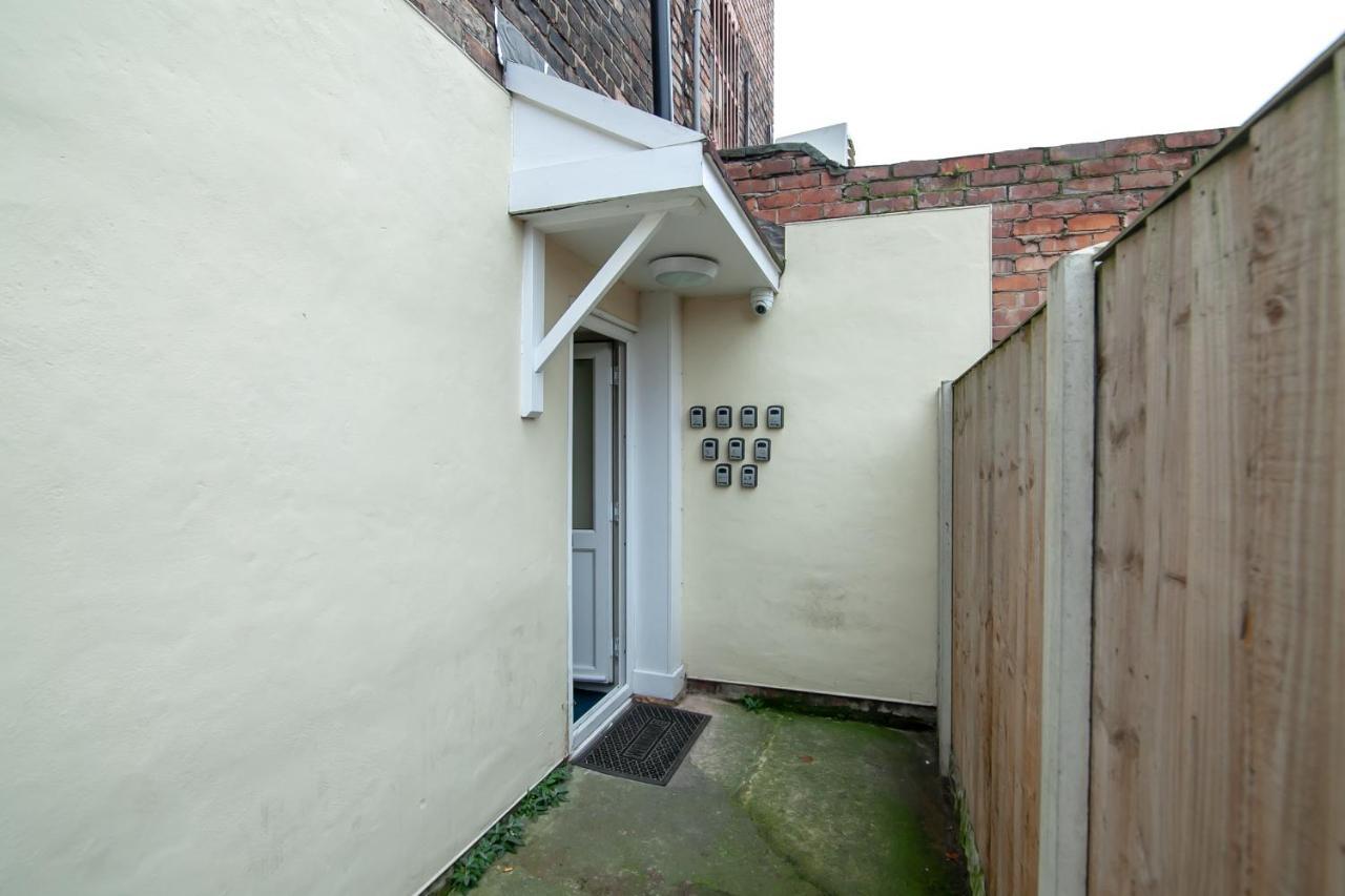 Casa Fresa Franks Serviced Accommodation Liverpool Exterior foto