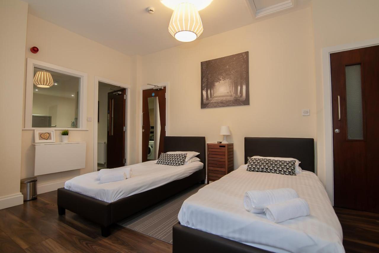 Casa Fresa Franks Serviced Accommodation Liverpool Exterior foto